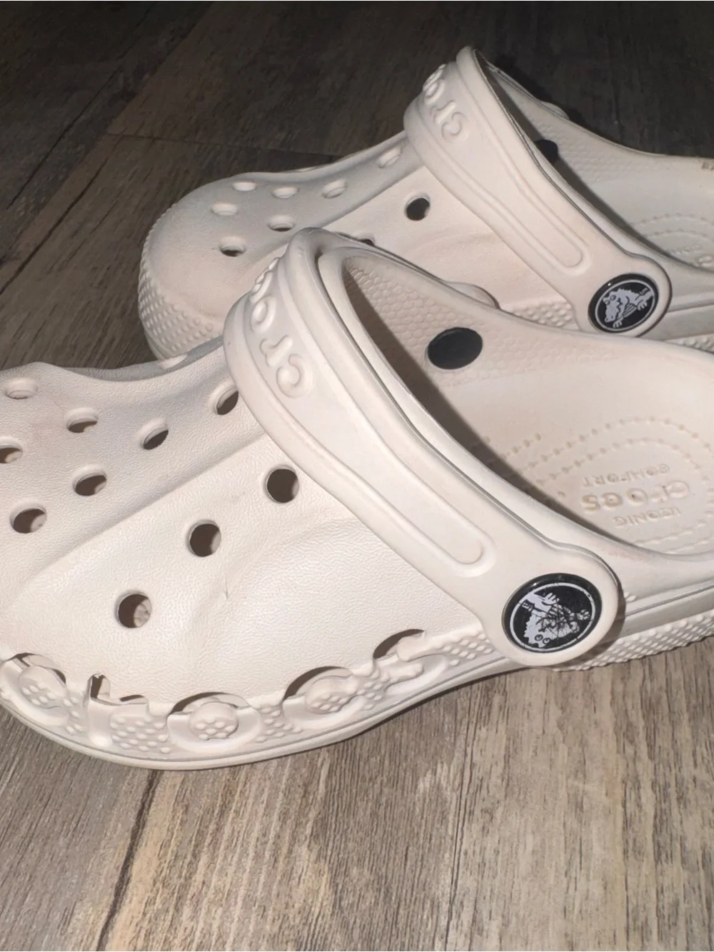 CROCS Kids Classic Clog in Off-White
